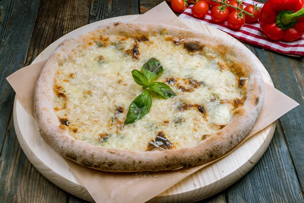 pizza-4-quesos-nickys-pizza-grill-playa-del-carmen